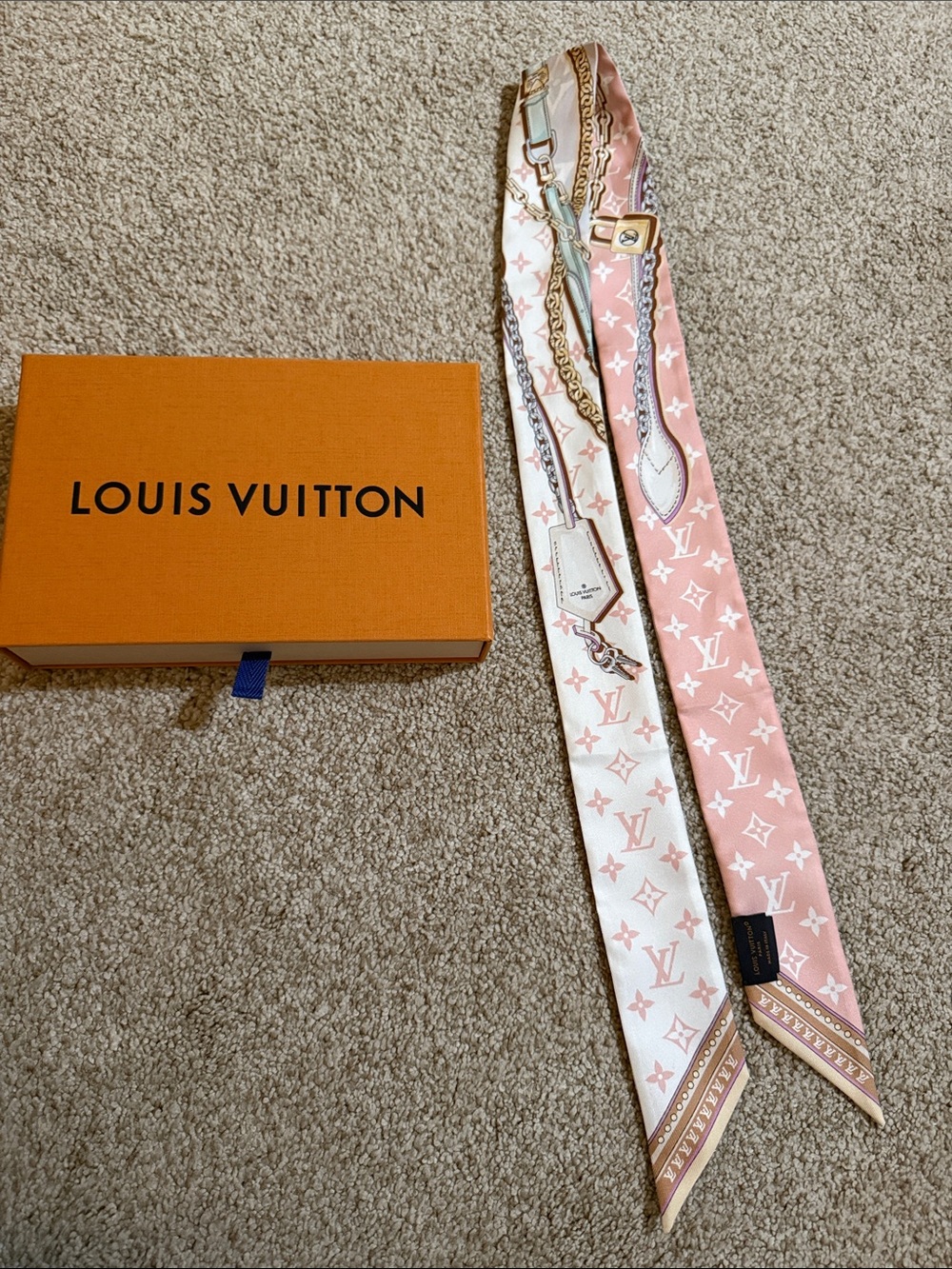 Louis Vuitton Pink & Cream Monogram Silk Twilly Strap and box
